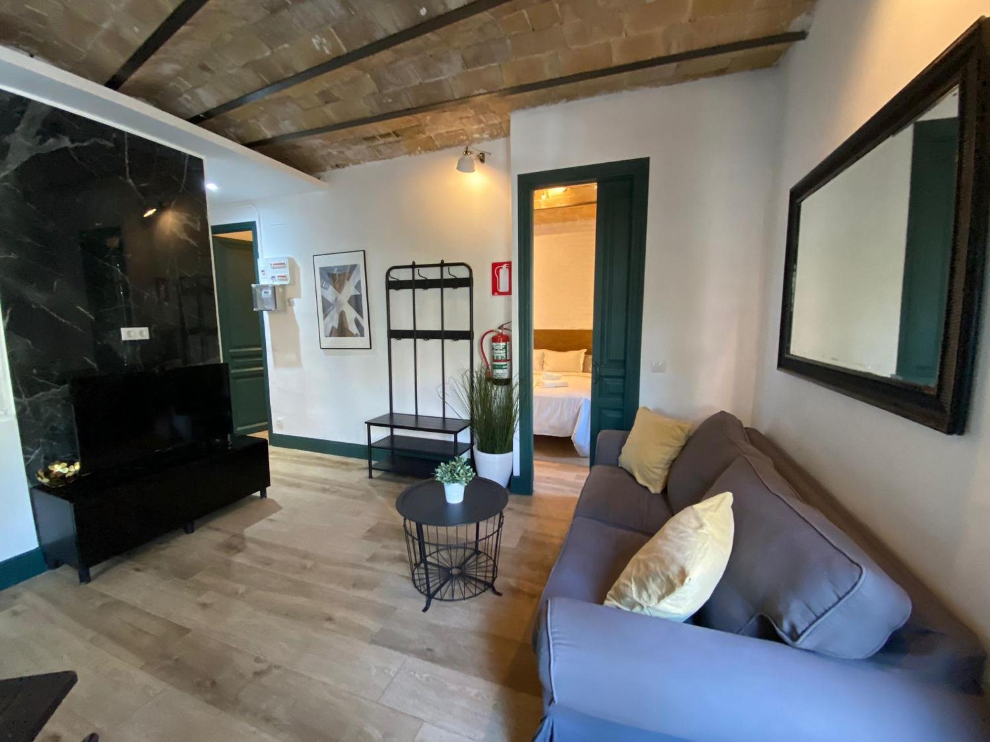 Rent - Gaudi House Apartment Barcelona